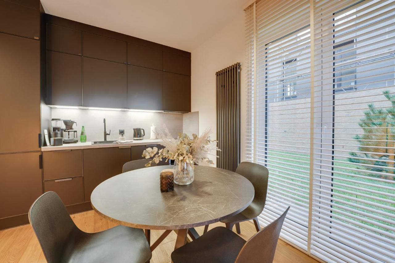 Apartament Deluxe Black Orchid Baltic Concept Dzwirzyno Exterior photo