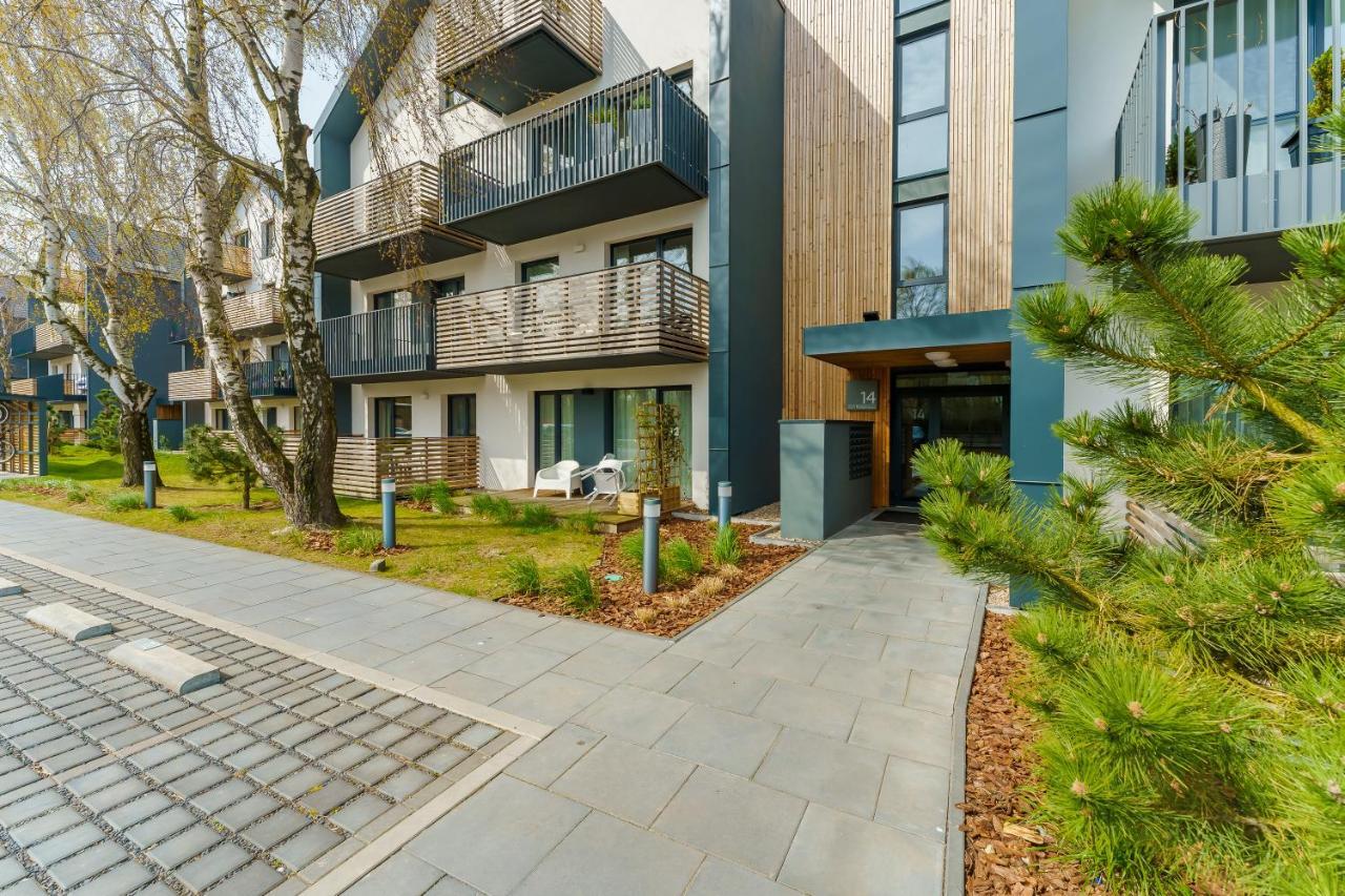 Apartament Deluxe Black Orchid Baltic Concept Dzwirzyno Exterior photo